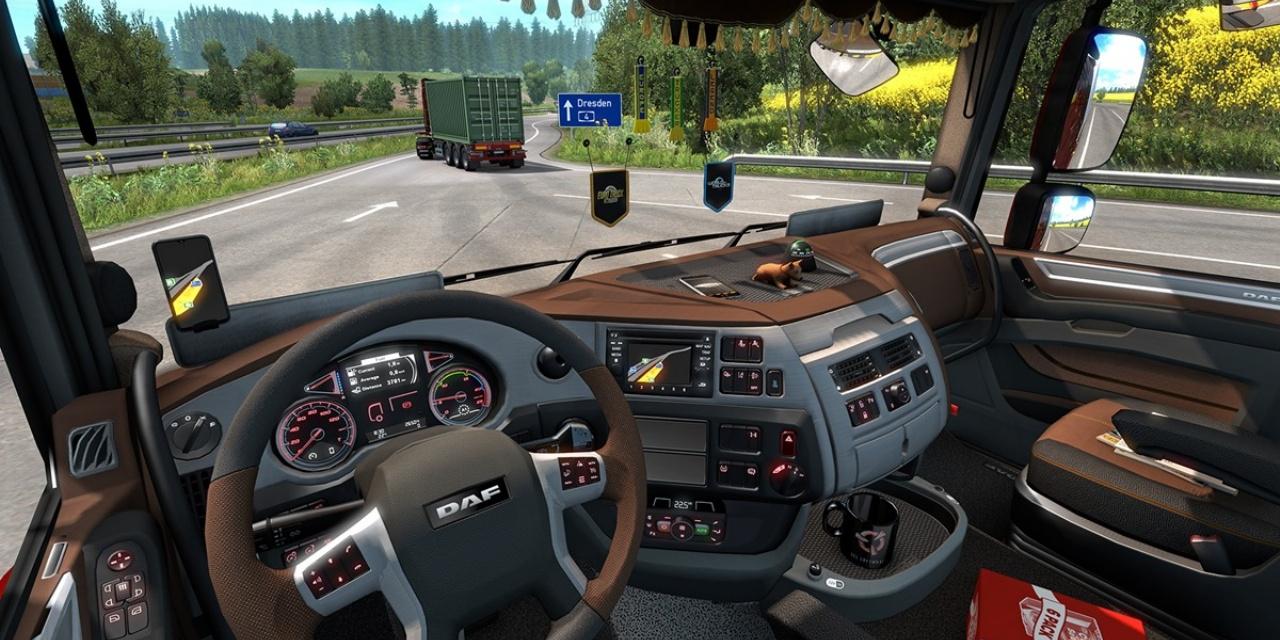 Euro Truck Simulator 2 v1.16.x - v1.44.x (+15 Trainer) [FutureX]