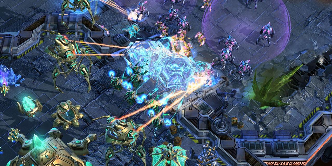 StarCraft 2 - Competitive Multiplayer Match Video