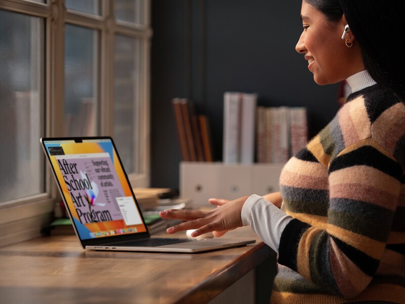 Mac sales crater, but Apple remains confident