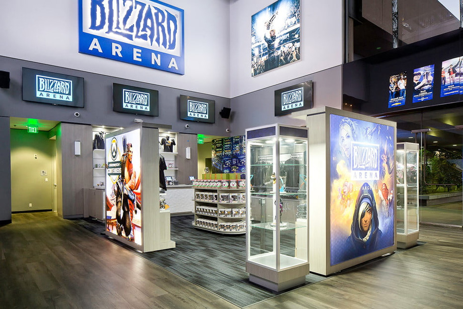What kind of merchandise can you buy at the Blizzard Arena?