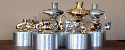 Alien Hominid Top Players Get Real-Life Trophies