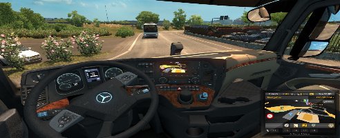 Euro Truck Simulator 2 v1.30.2.2s (+15 Trainer)