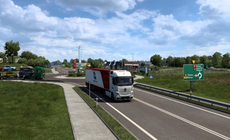 Euro Truck Simulator 2 v1.16.x.x - v1.43.x.x (+15 Trainer)