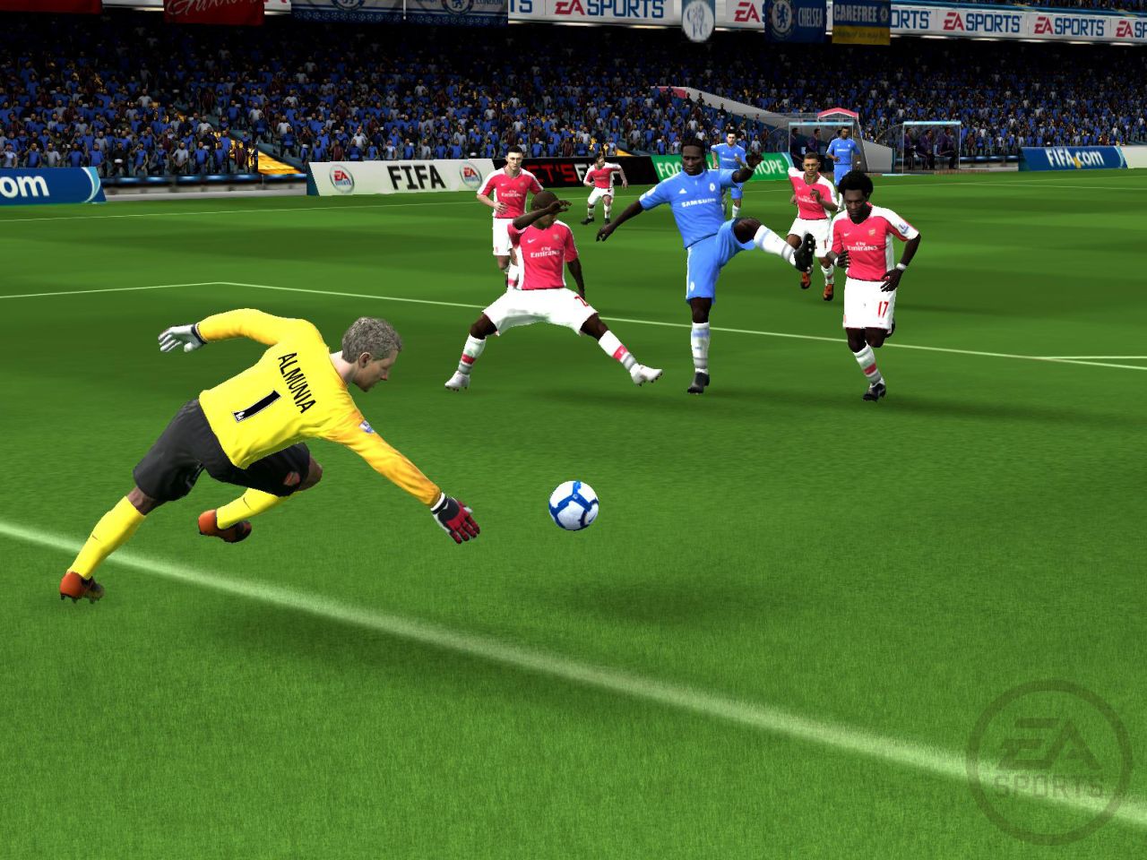 EA SPORTS FIFA Online Kicked Off