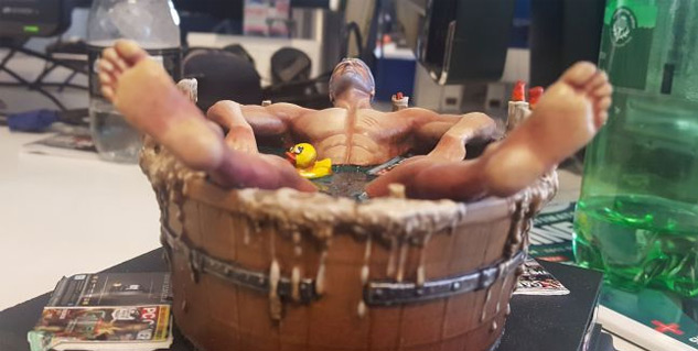 CD Projekt Red sent a bahtub Geralt statue to a review site