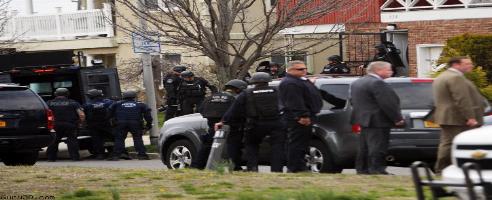 Spieler ruft Real Life SWAT auf seinem Call of Duty Victor