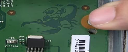 In jeder Xbox One X verbirgt sich ein Master Chief Tribut