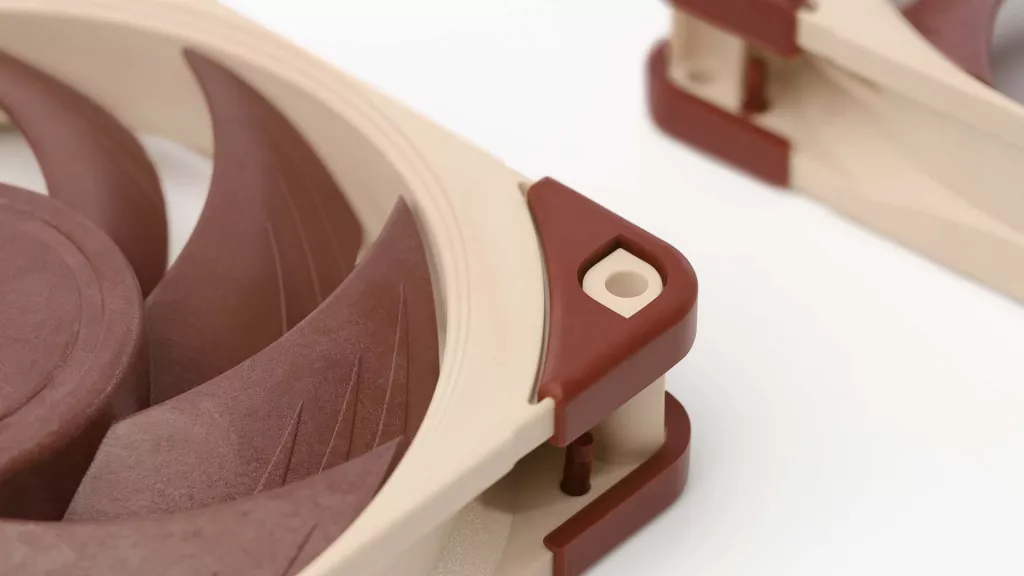 Noctua ajoute un offset aux ventilateurs pour améliorer l'efficacité et le niveau de bruit
