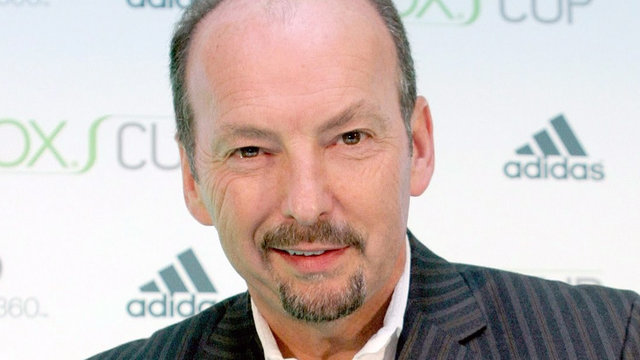 EA COO: Core Gamers Are Uncomfortable With Change