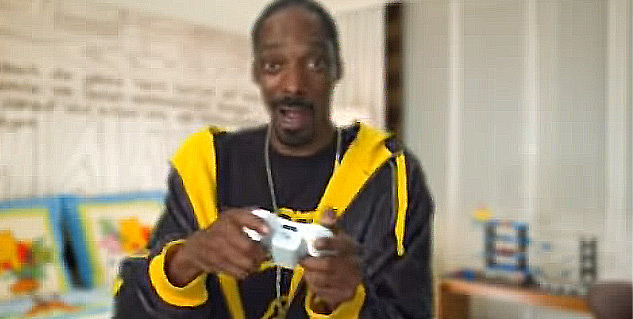 Snoop Dogg lashes out at Xbox Live downtime