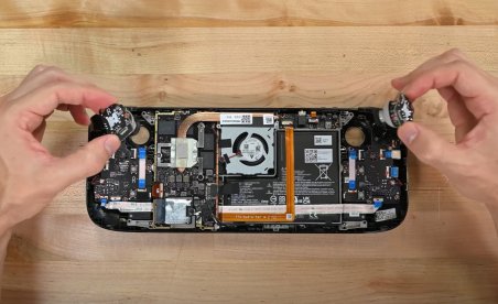 Valve partners with iFixit for Steam Deck replacement parts